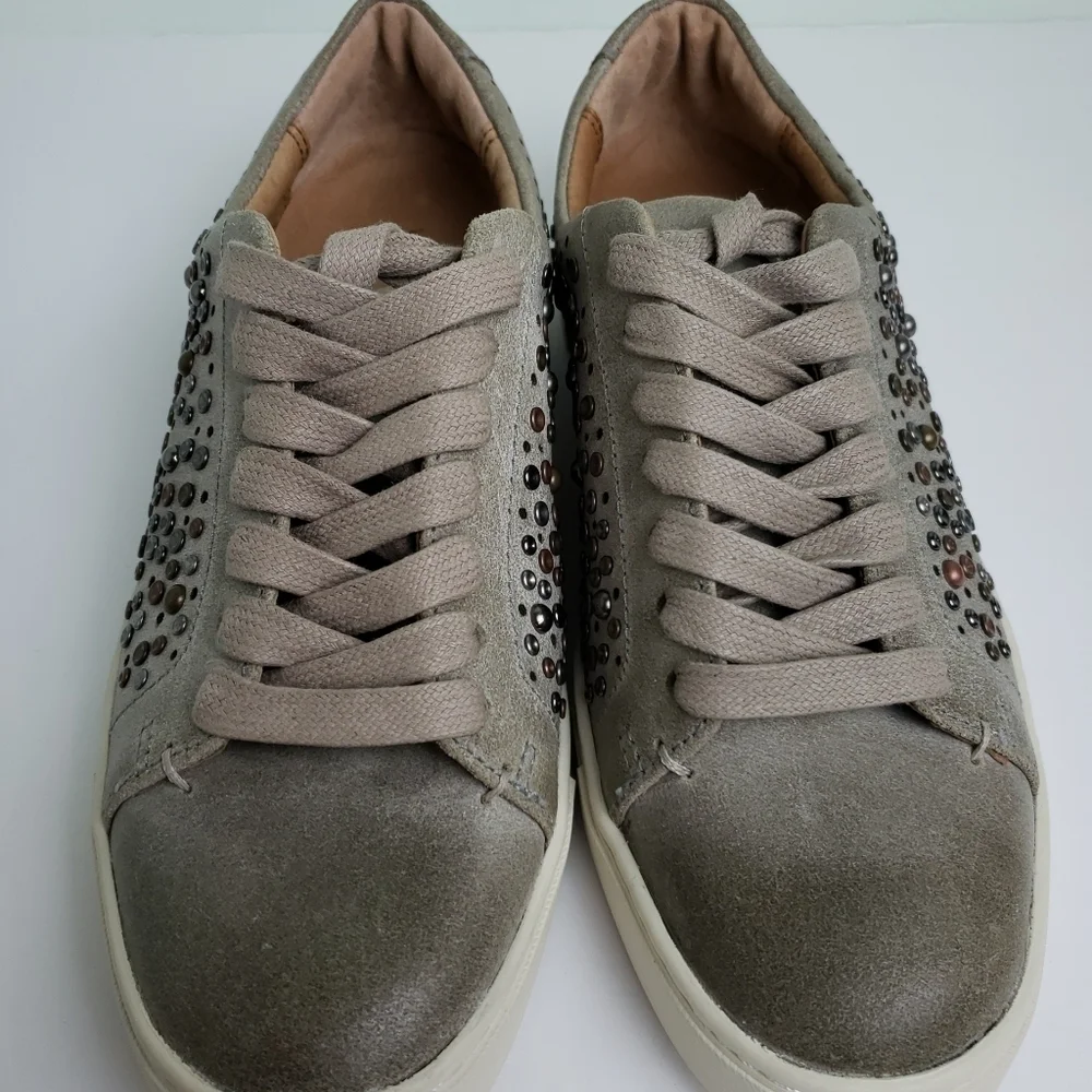Frye Ivy Deco Studd Low Lace Leather Sneaker Sz 7.5